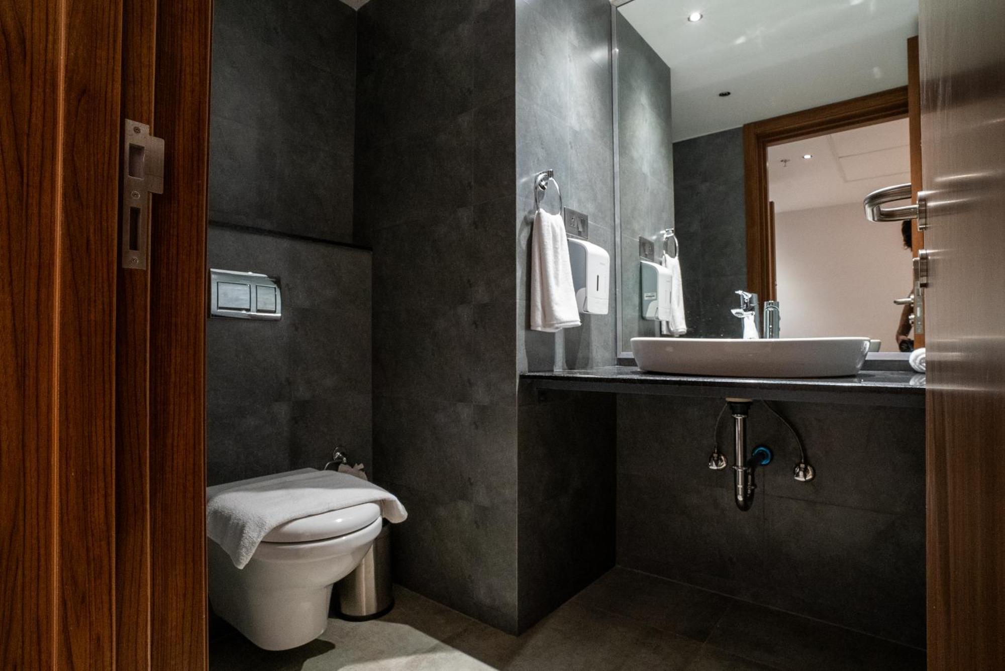 Lilac Hotel Guruvāyūr Habitación foto