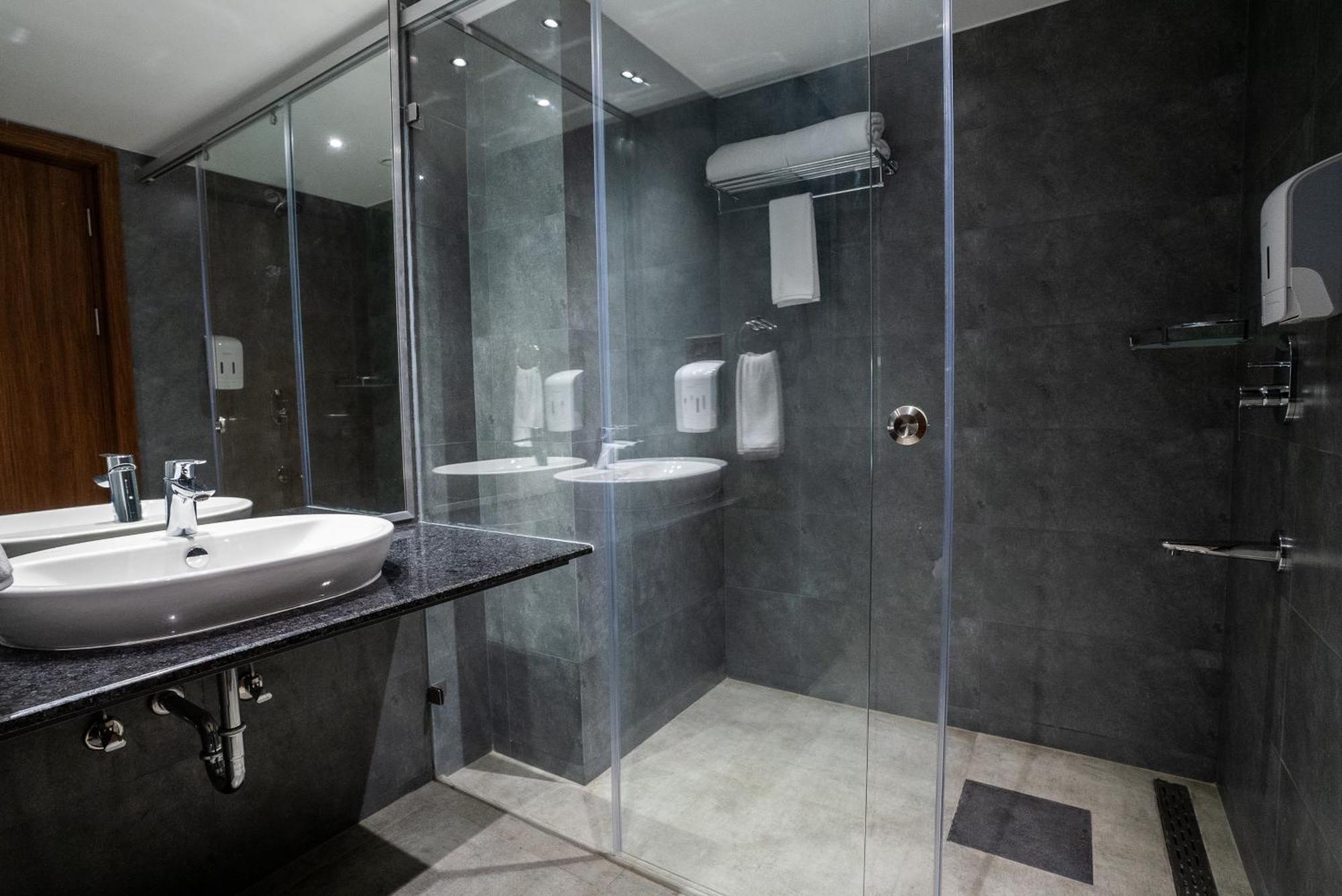 Lilac Hotel Guruvāyūr Habitación foto